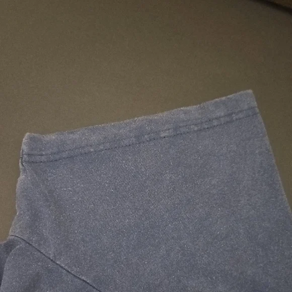 Pink Floyd Dark Side Graphic Tee - Blue - Picture 5 of 6